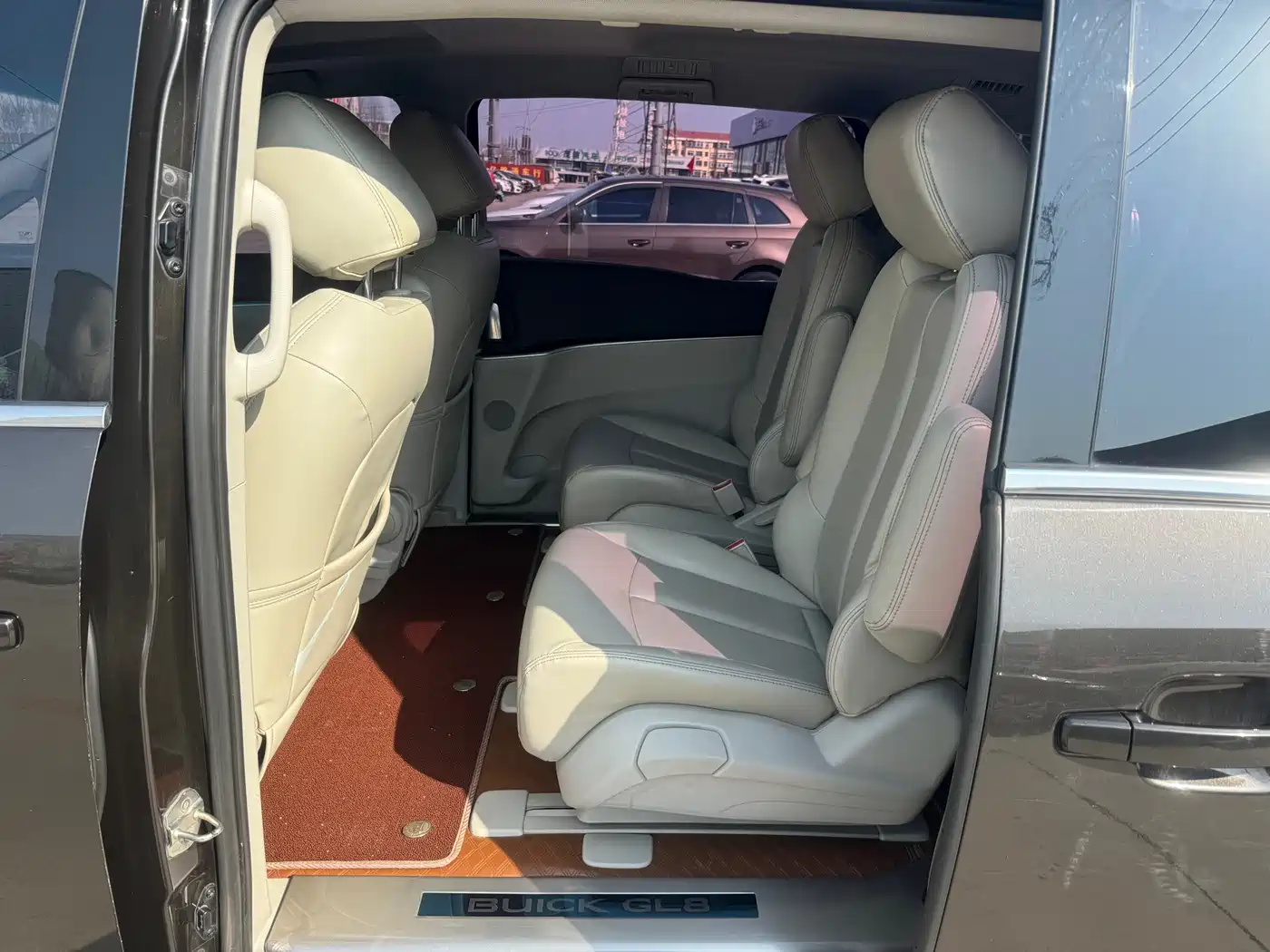 Buick GL8 2021 Land Business Class 652T Comfort фото 5