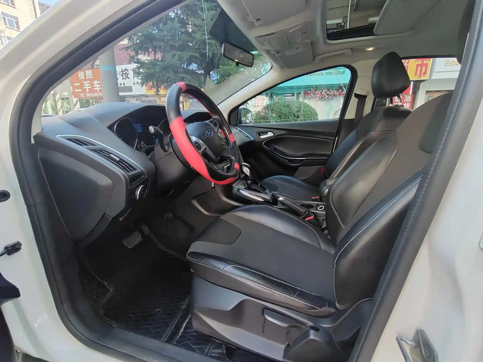Фото 7 - Ford Focus
