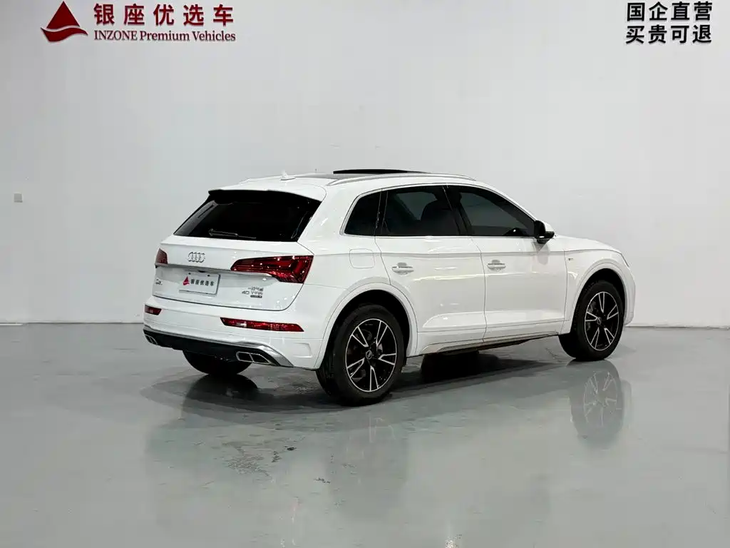 Фото 4 - Audi Q5L