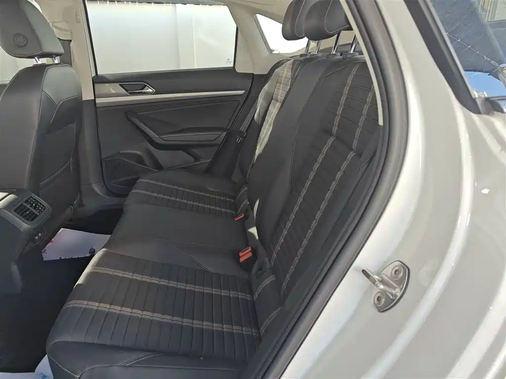 Volkswagen Lavida 2022 280TSI DSG Comfort Edition фото 17