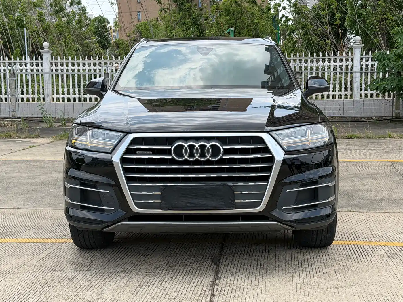 AUDI Q7