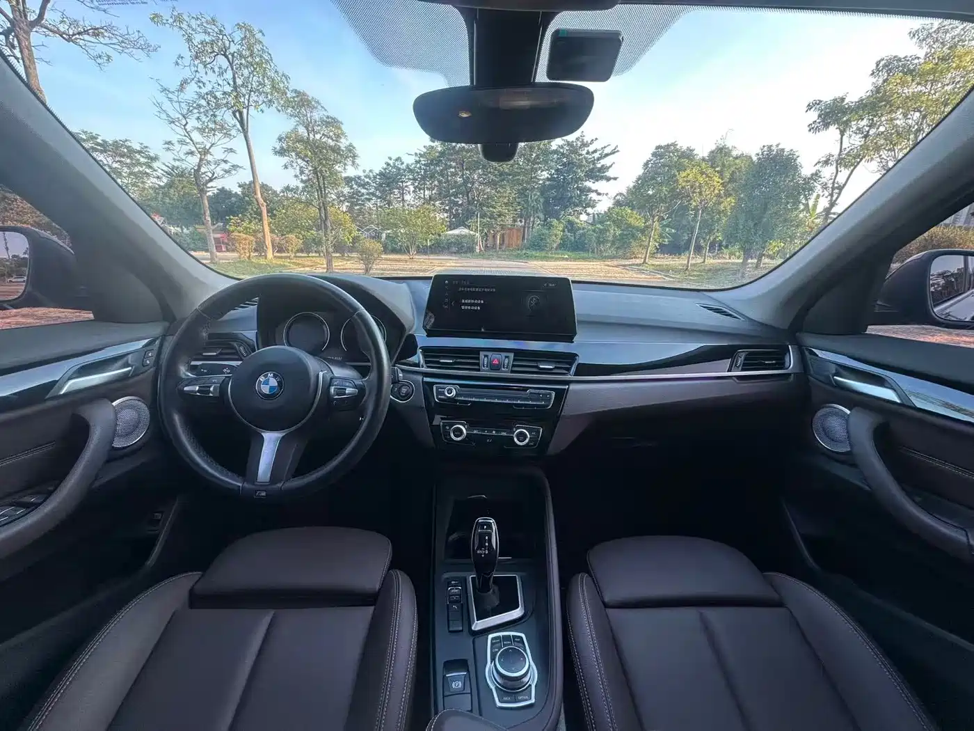 BMW X1 2022 sDrive25Li Leading фото 13