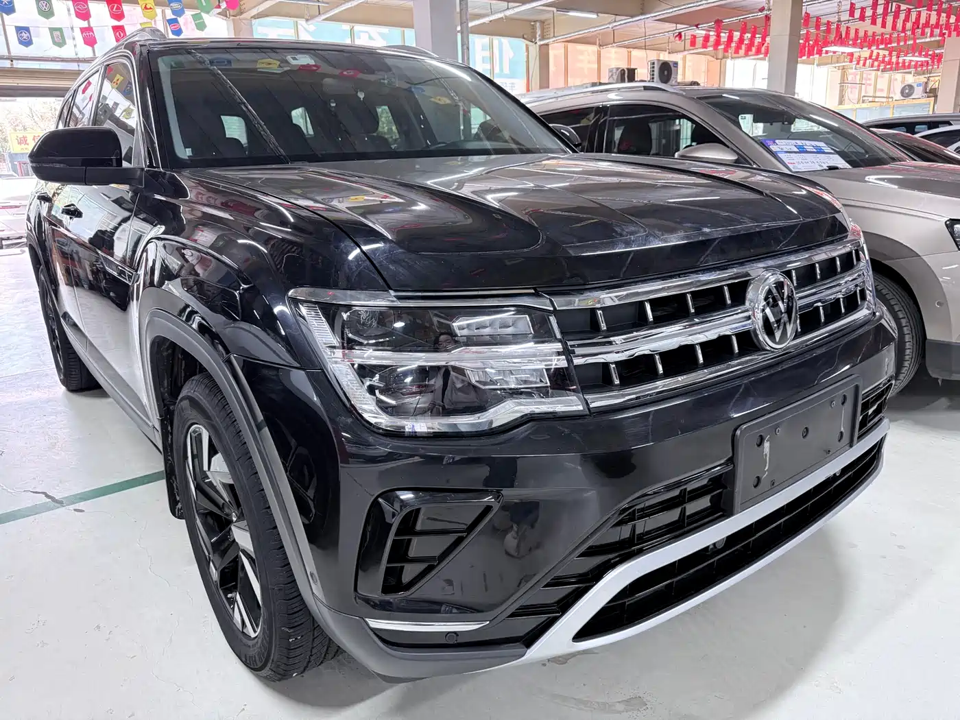 Volkswagen Teramont 2021 380TSI 4WD Premium Luxury Edition фото 3