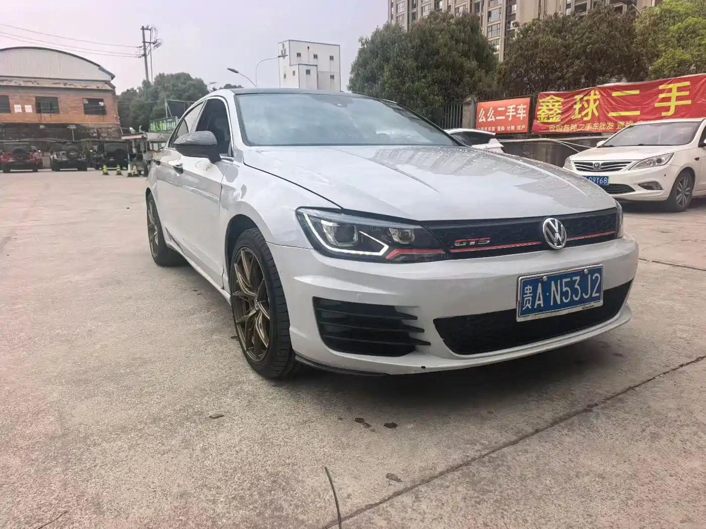 Volkswagen Lamando 2017 2.0T GTS фото 3