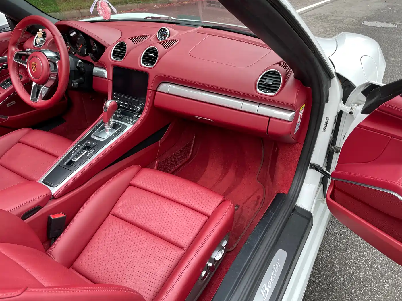 Porsche 718 2018 Boxster 2.0T фото 15
