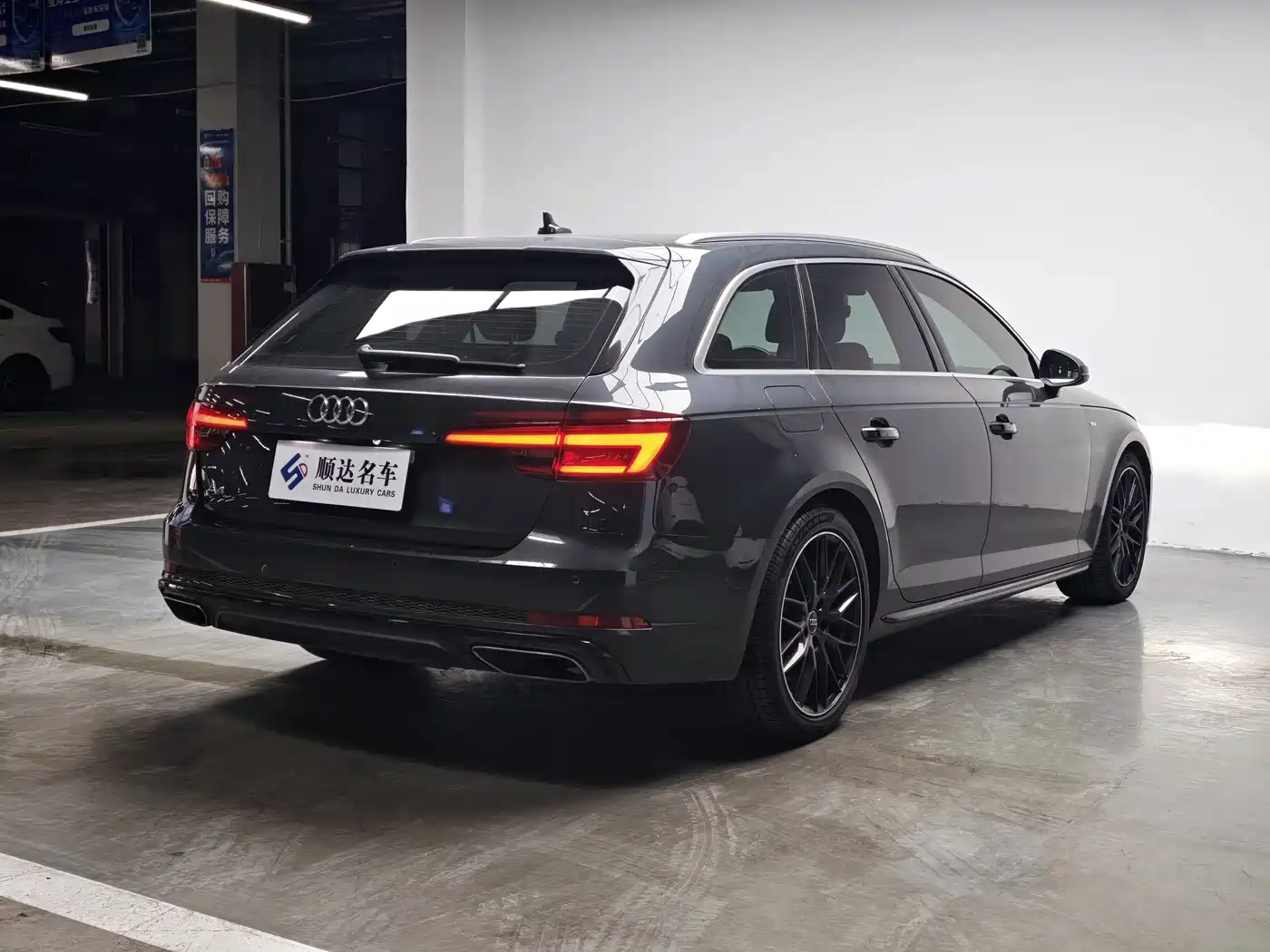 Audi A4 (Import) 2020 2020 Avant Pioneer 40 TFSI Luxury Sport