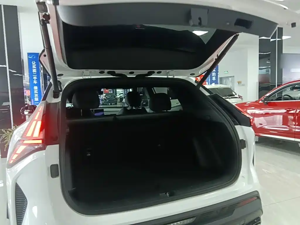 Geely Boyue 2025 2024 1.5TD Smart Connect+