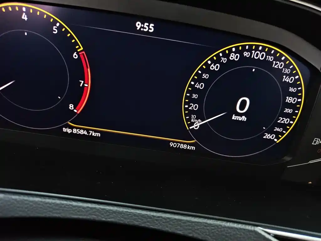 Volkswagen Magotan 2020 330TSI DSG Luxury фото 3