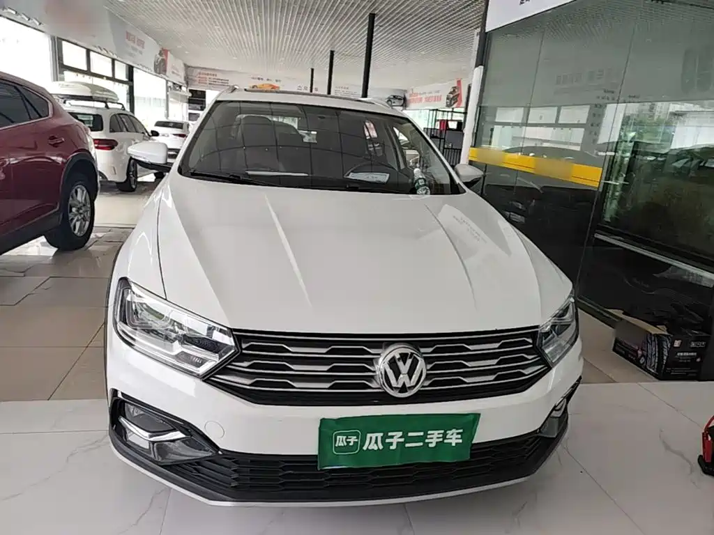 Volkswagen C-TREK 2018 2018 230TSI DSG Comfort