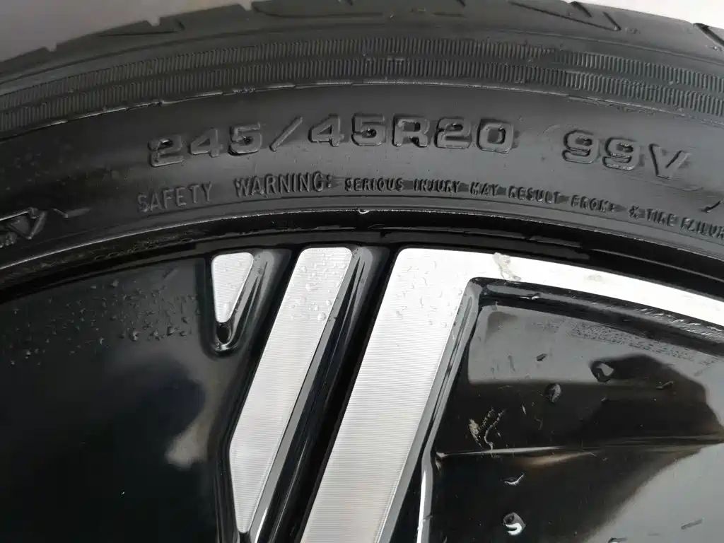 Geely Atlas L 2022 2023 Model 2.0TD DCT Flagship