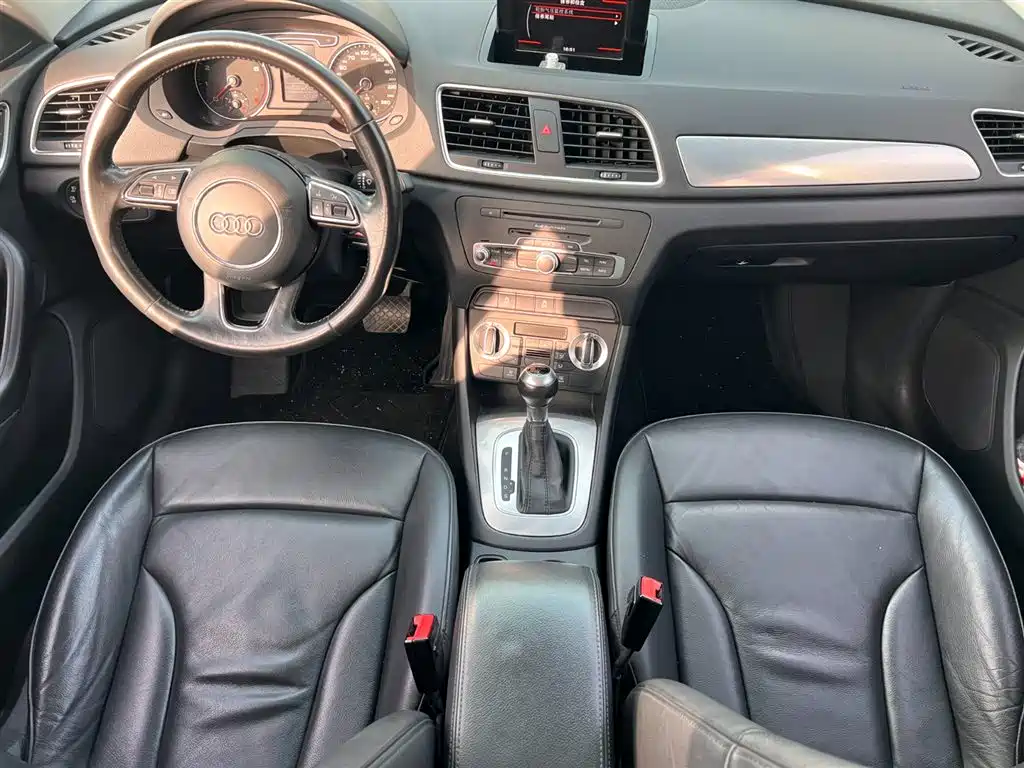 Audi Q3 2015 30 TFSI Comfort фото 7