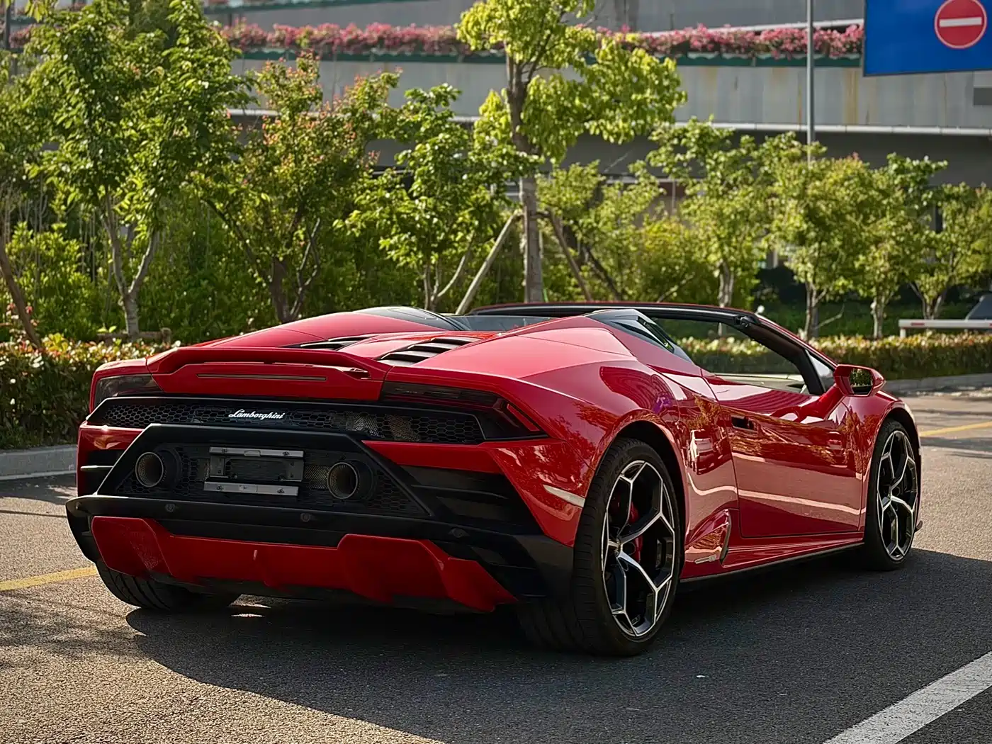 Lamborghini Huracán 2020 Huracán EVO RWD Spyder фото 4
