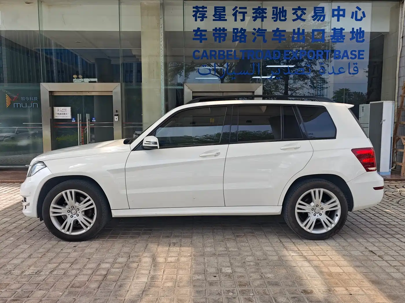 Mercedes-Benz GLK-Class 2014 GLK 260 4MATIC Dynamic фото 5