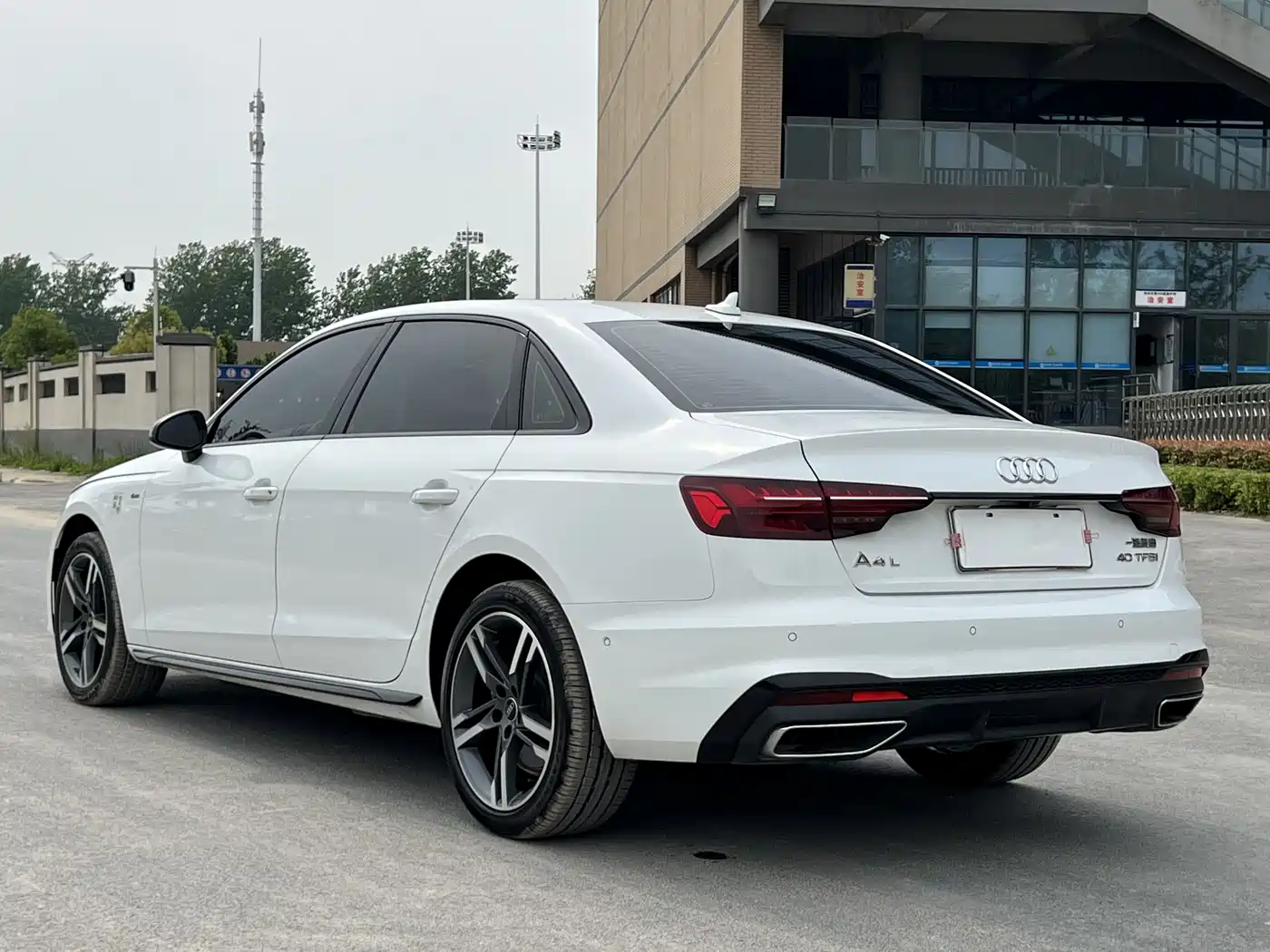 AUDI A4L