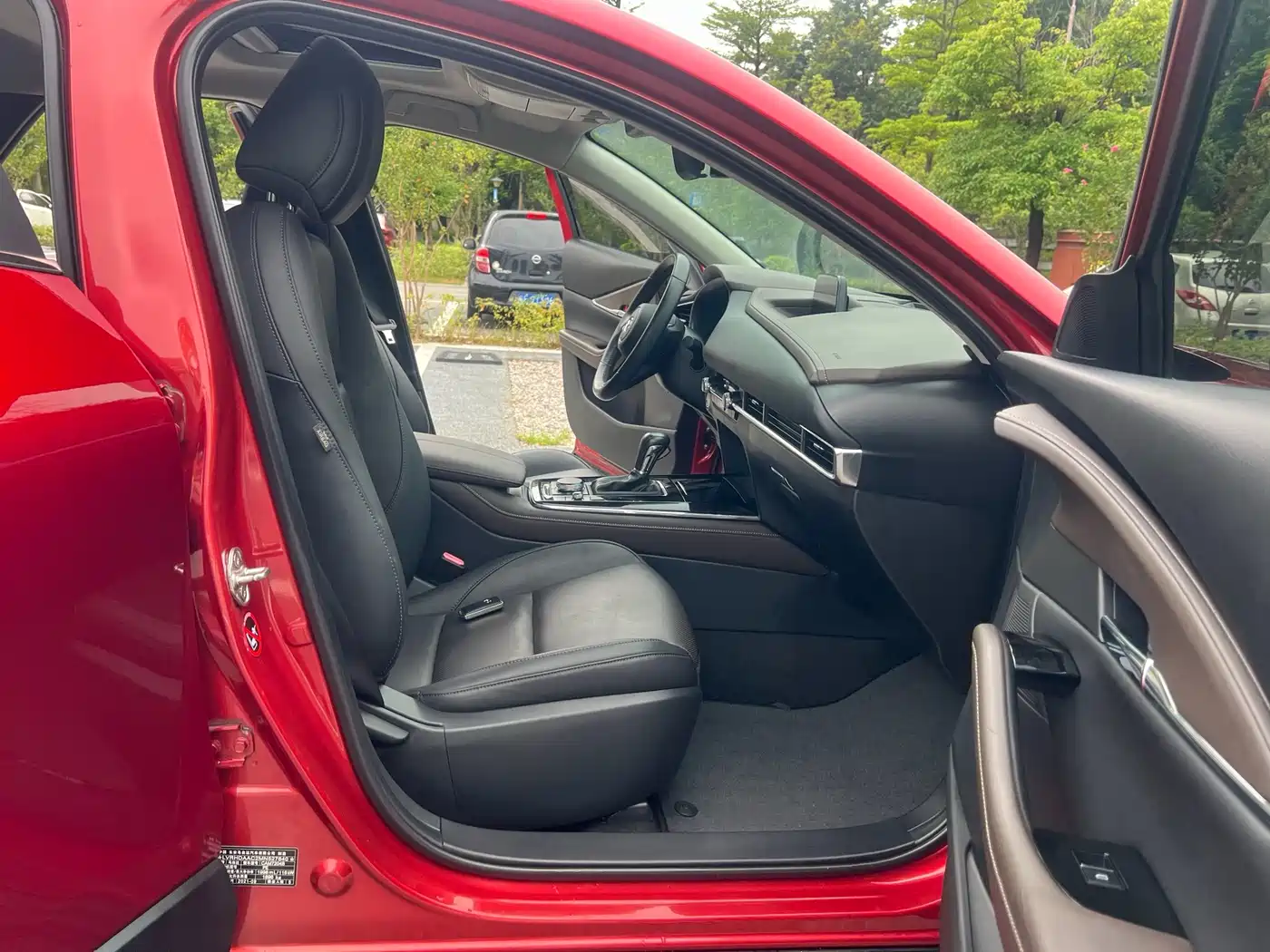 Photo 14 - Mazda CX-30