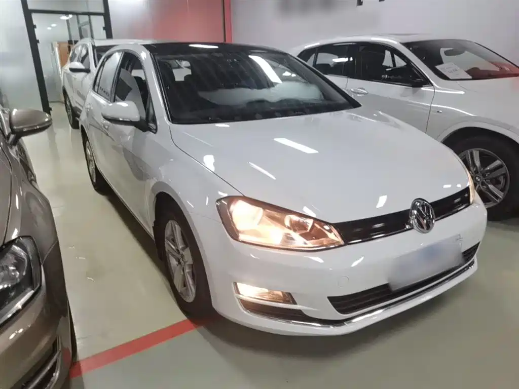 Volkswagen Golf 2015 1.4TSI Automatic Comfort фото 4