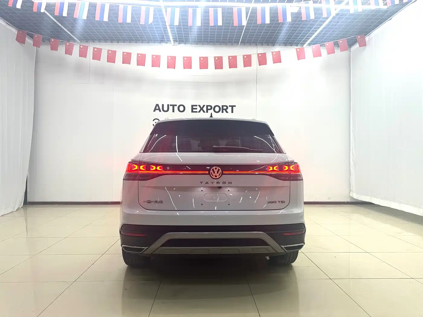 Volkswagen Tayron 2023 280TSI 2WD Luxury Plus Advanced Edition фото 5