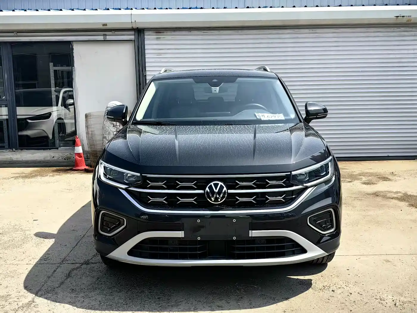 Volkswagen Tayron 2023 280TSI 2WD Luxury Plus Advanced Edition фото 2