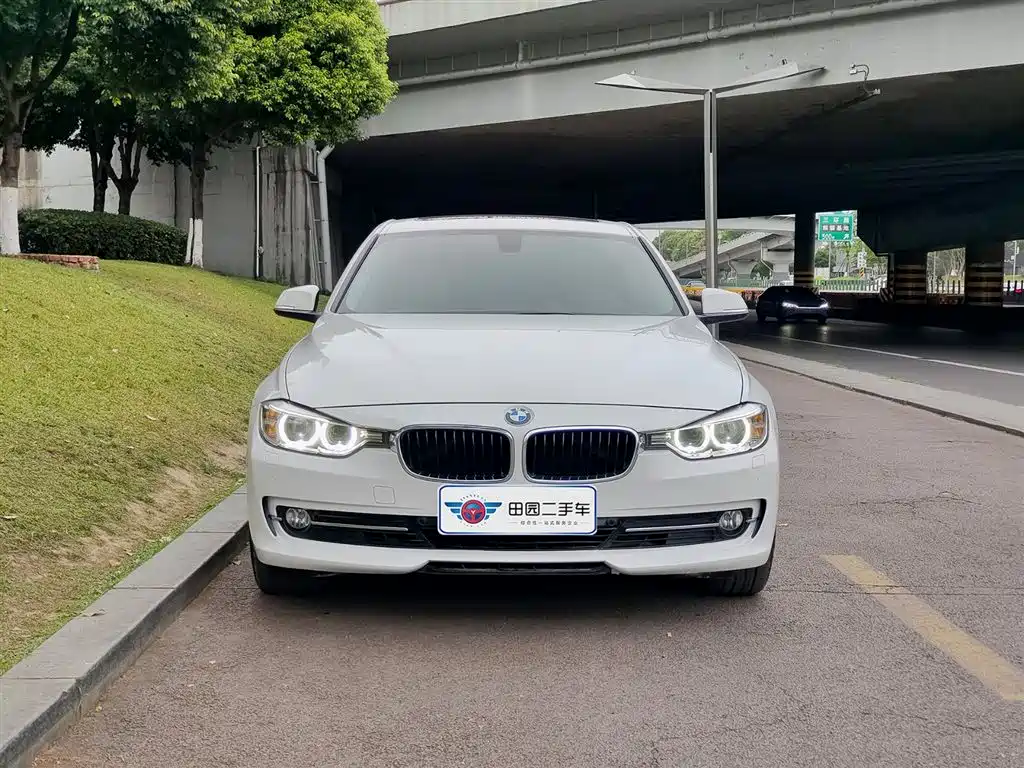 BMW 3 Series 2014 320Li Fashion фото 2