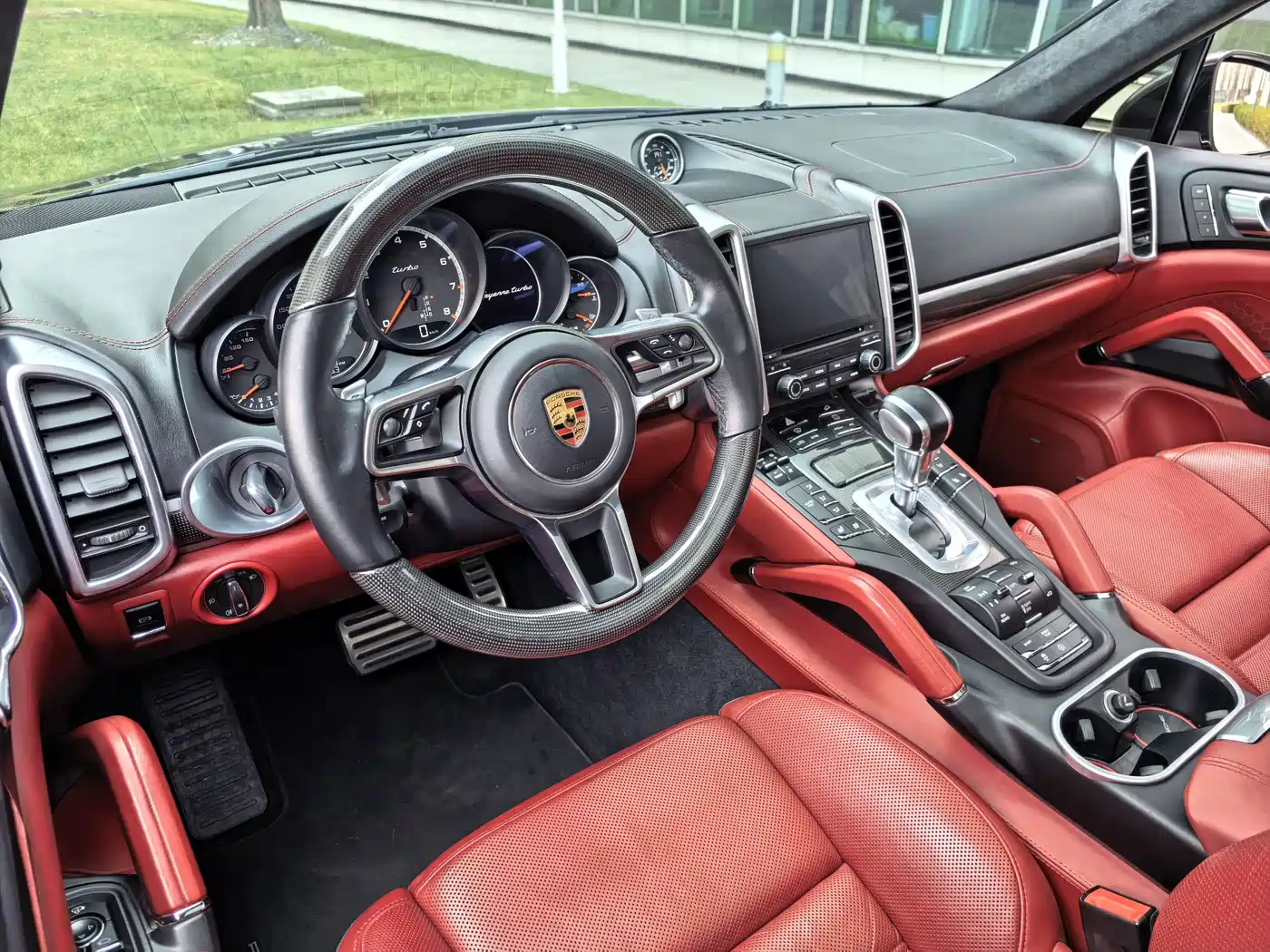 Porsche Cayenne 2015 Cayenne Turbo 4.8T фото 30
