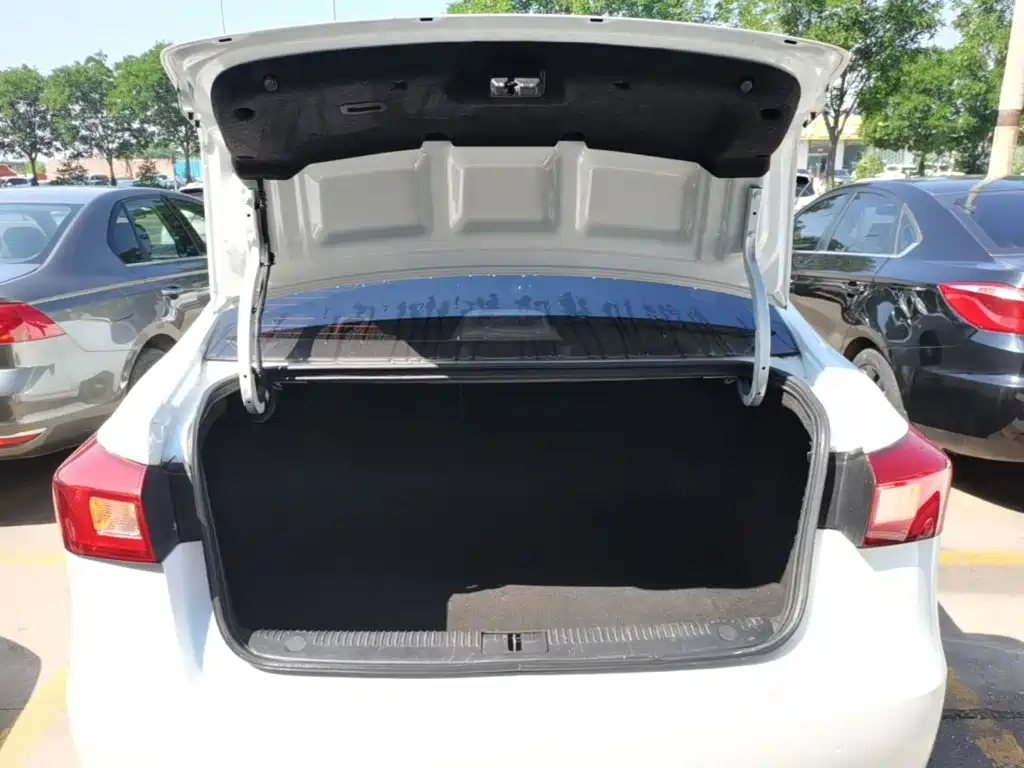 Roewe 360 2016 2015 1.5L Manual Luxury