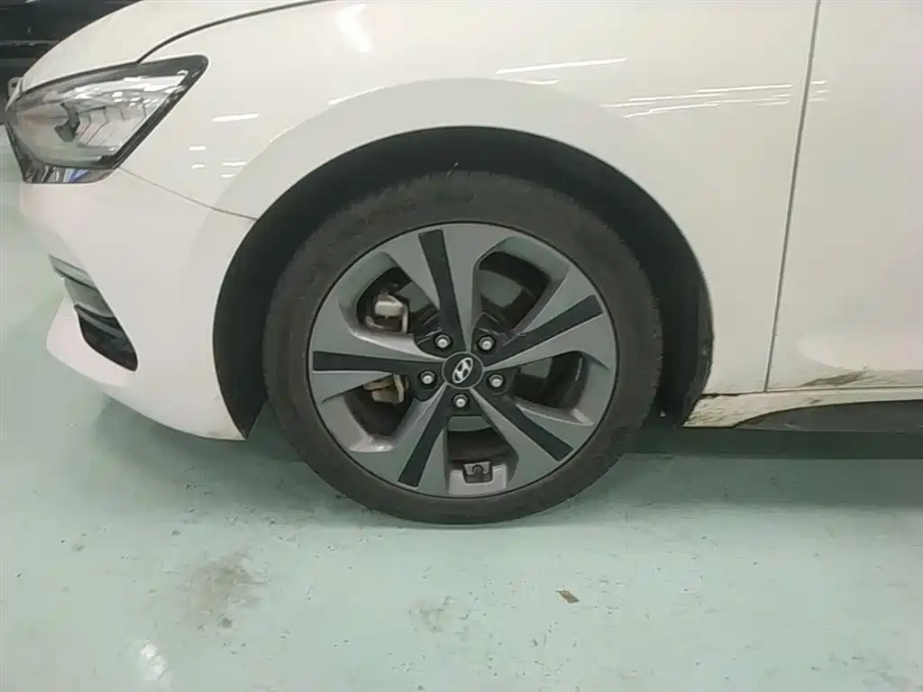 Hyundai Fista 2019 280TGDi Sport Edition China V фото 23