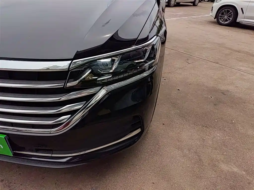 Volkswagen Viloran 2020 330TSI Luxury Edition фото 24