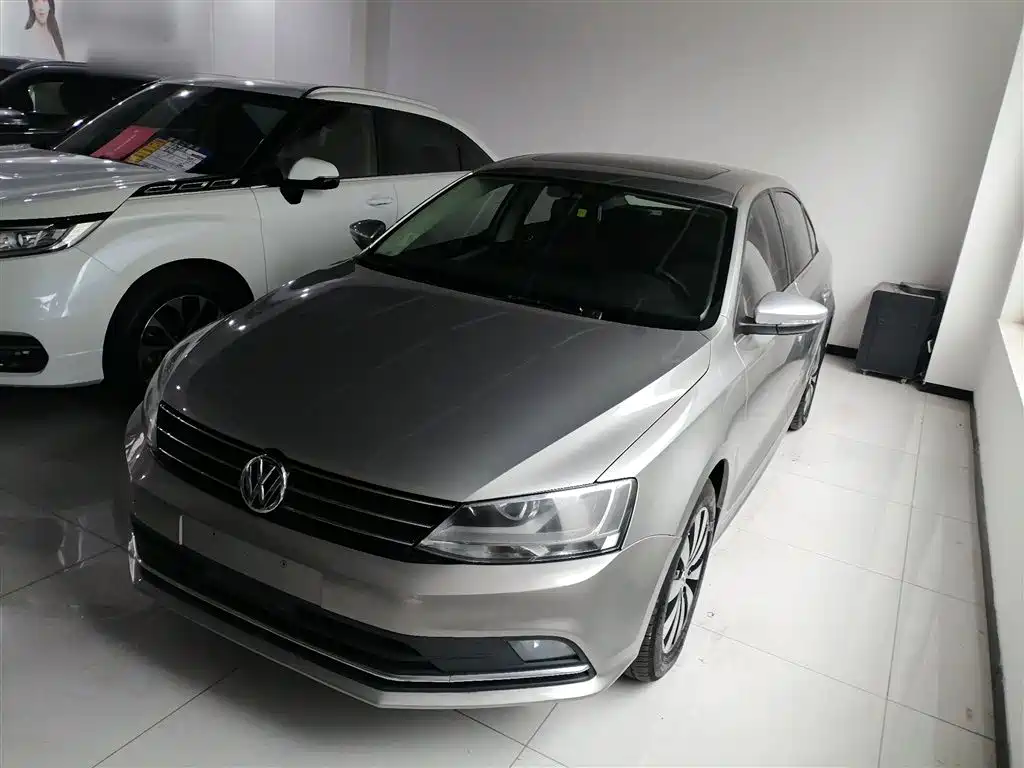Volkswagen Sagitar 2017 230TSI Automatic Comfort