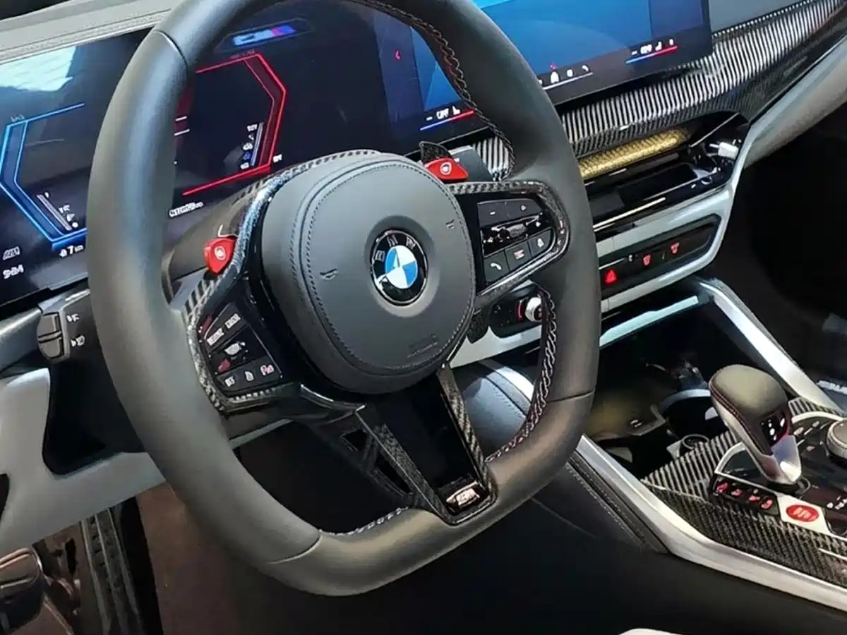 BMW M3 2024 M3 Sedan M xDrive Competition фото 3
