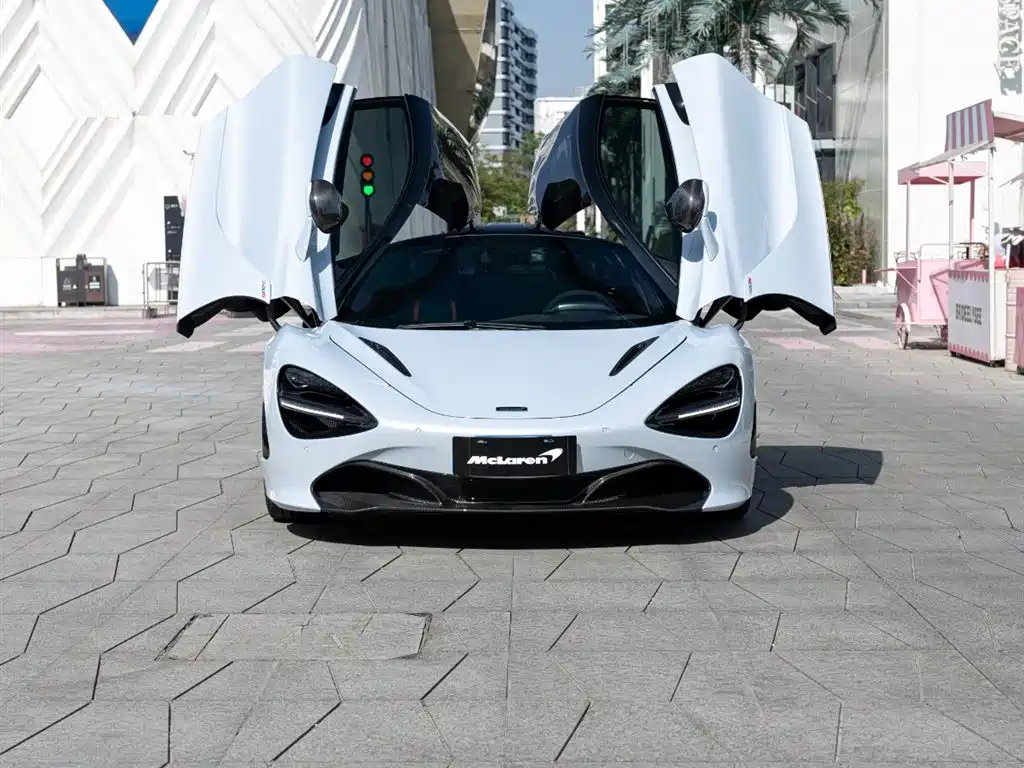 McLaren 720S 2019 4.0T Coupe фото 2