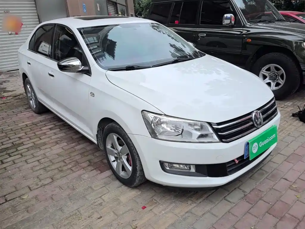 Volkswagen Santana 2013 1.6L Manual Comfort Edition фото 4
