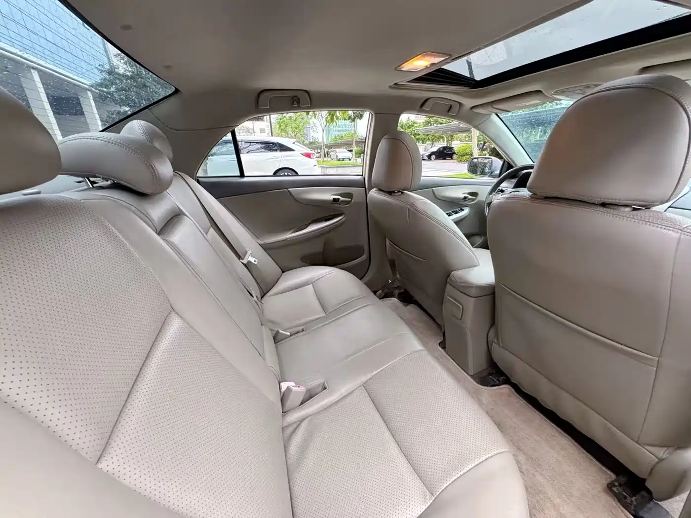 Toyota Corolla 2008 1.8L Automatic GL-i Sunroof Special Edition фото 9