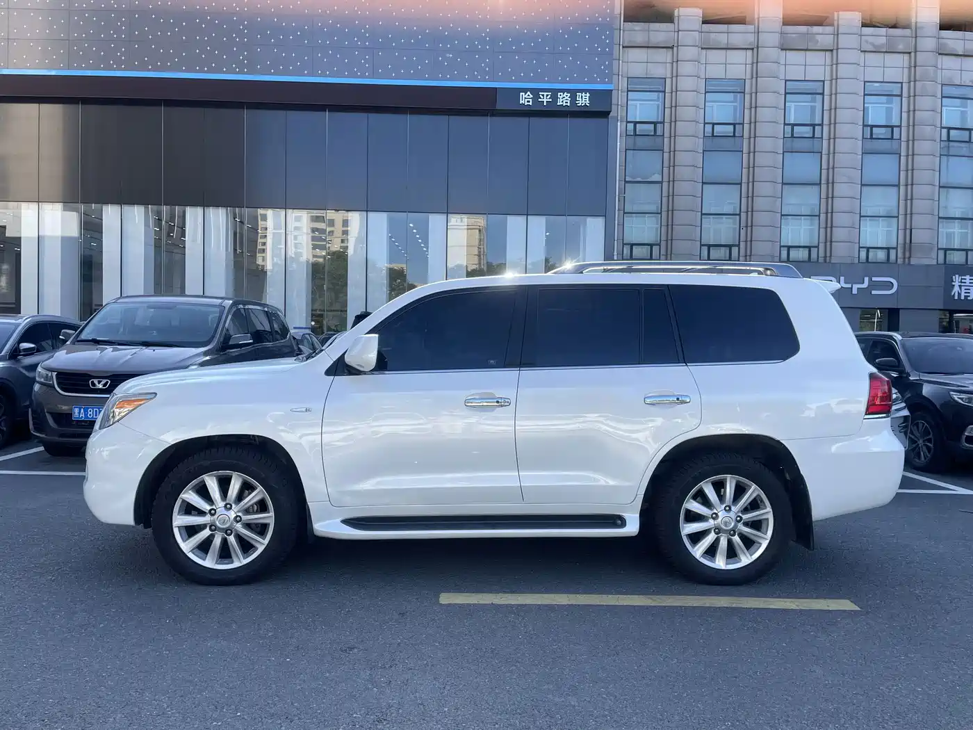 Lexus LX 2010 2009 570