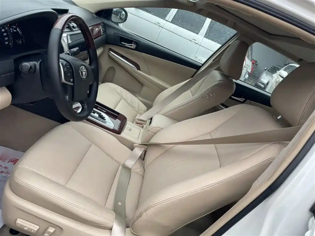 Toyota Camry 2013 2.0G Comfort фото 15