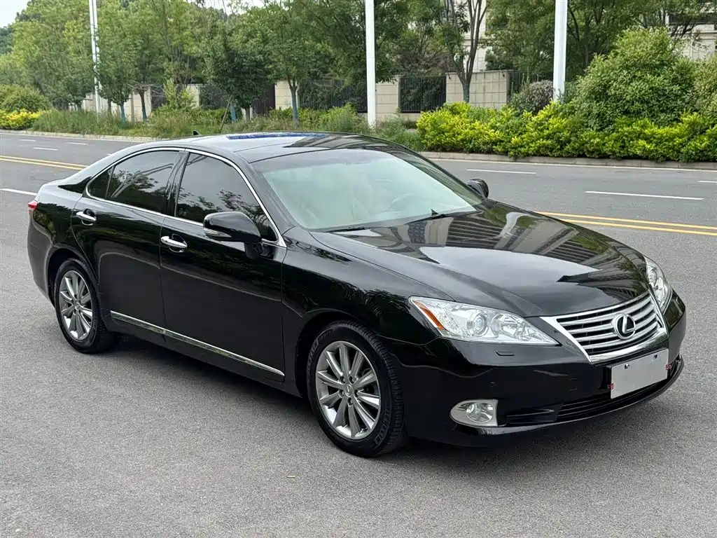 Lexus ES 2010 350 Luxury Edition фото 3
