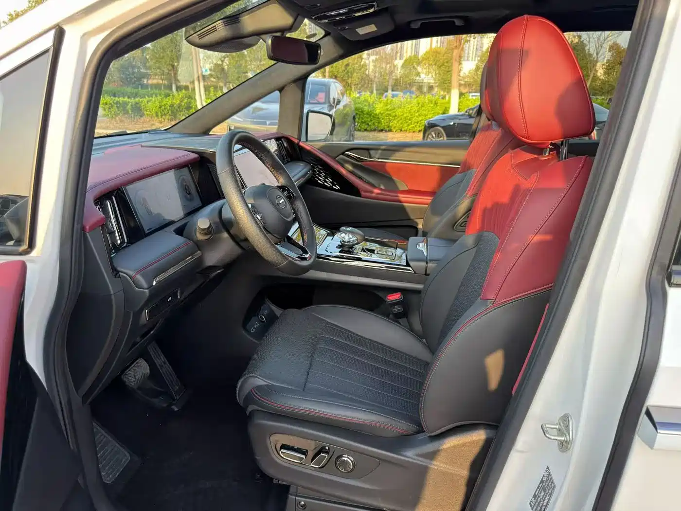 GAC Trumpchi Trumpchi M8 2023 Model Master Series 400T Ultimate Edition фото 6