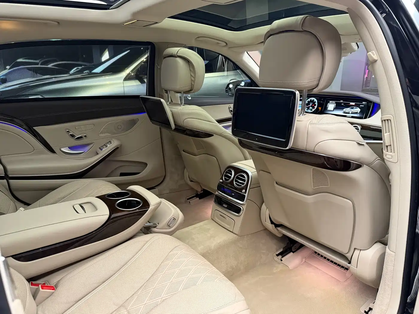 Mercedes-Benz Maybach S-Class 2016 S 400 4MATIC фото 17