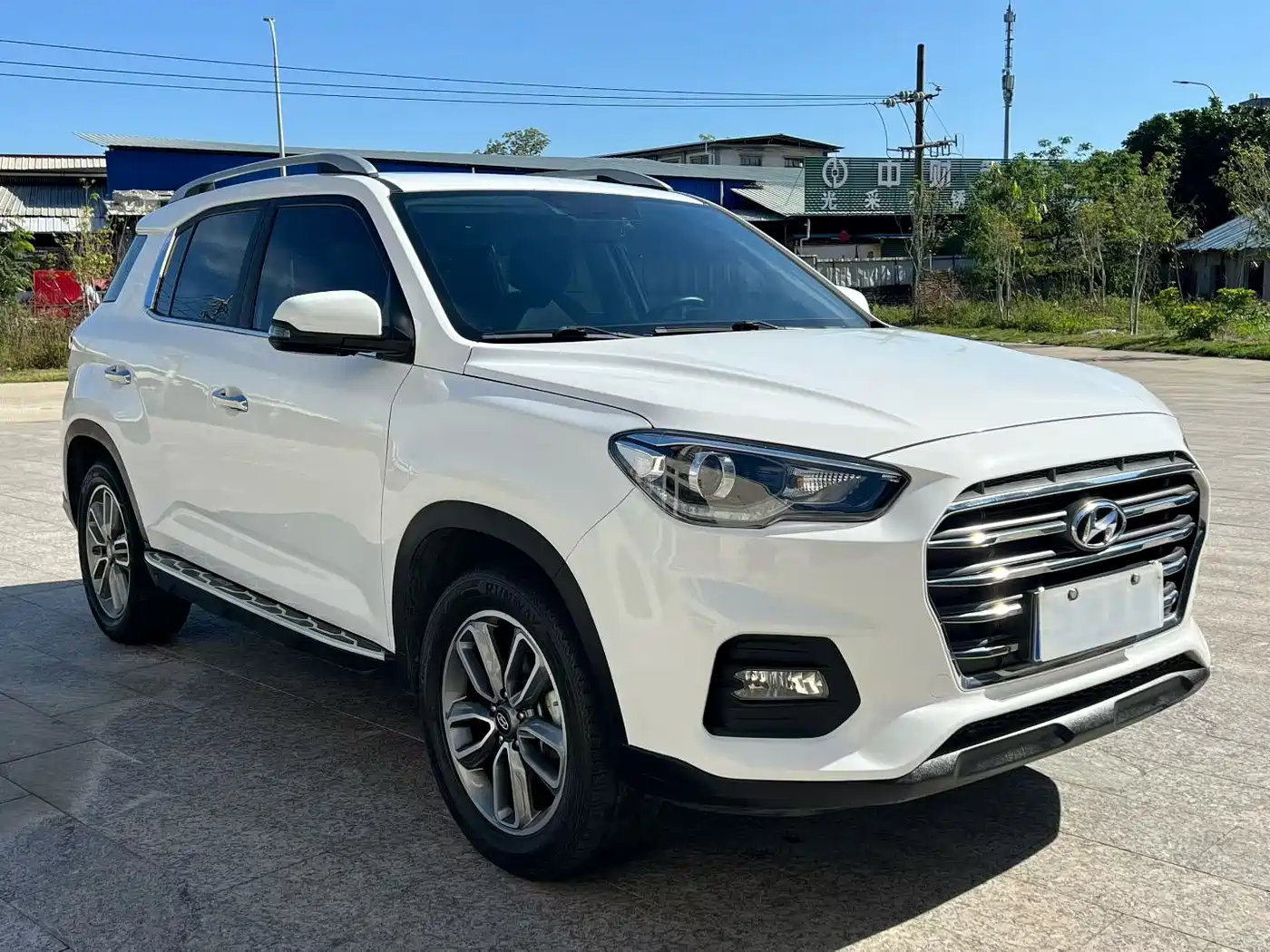 Hyundai Beijing Hyundai ix35 2018 2.0L Automatic 2WD Zhiyong·Enjoyment Edition фото 3