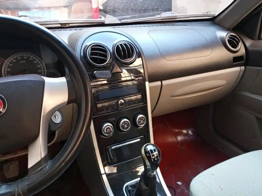 Geely SC3 2013 2012 1.3L Base Model