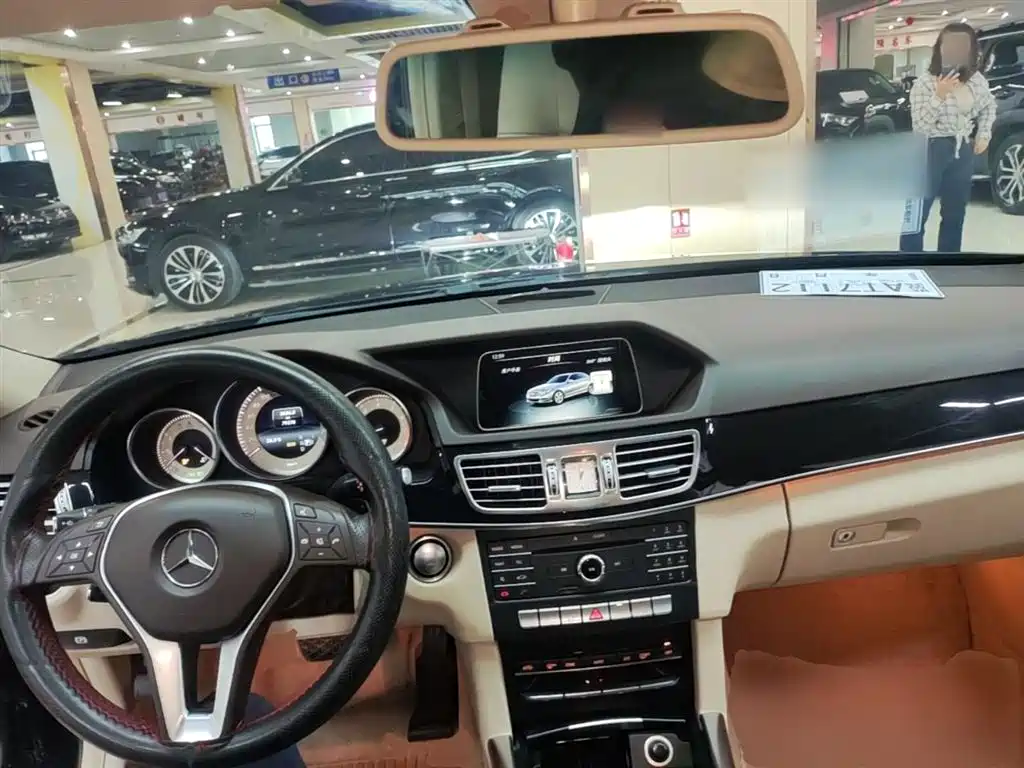 Mercedes-Benz E-Class 2015 Facelift E 260 L Sport фото 10