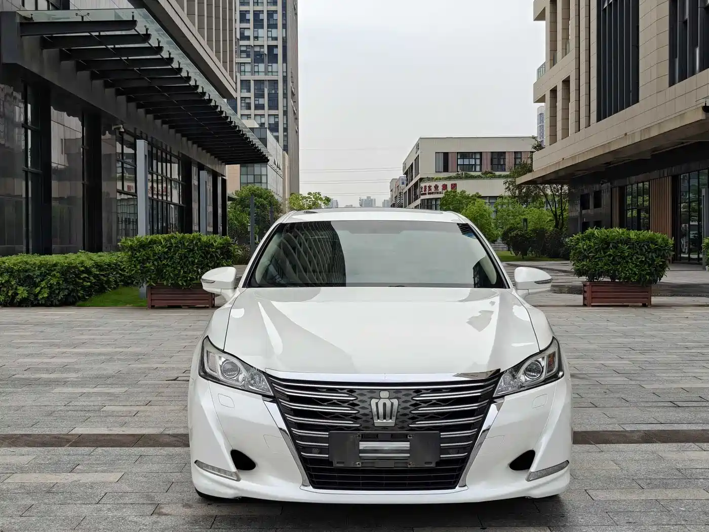 Toyota Crown 2015 2.0T Fashion фото 5