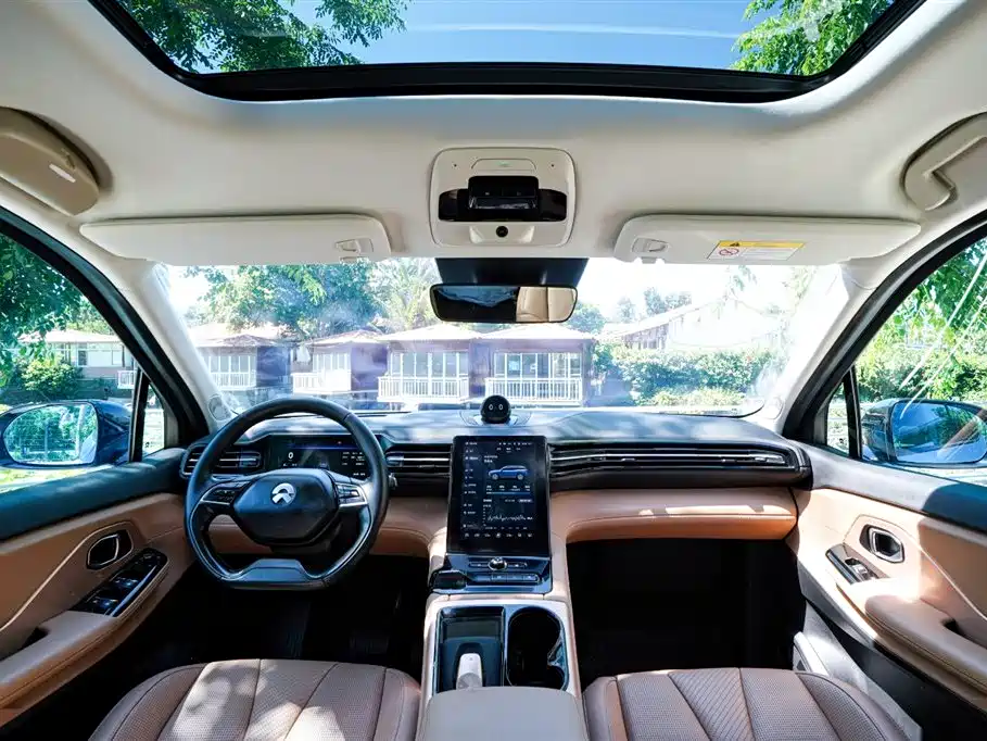 NIO ES8 2018 2018 355KM Base Model 7-Seater Version