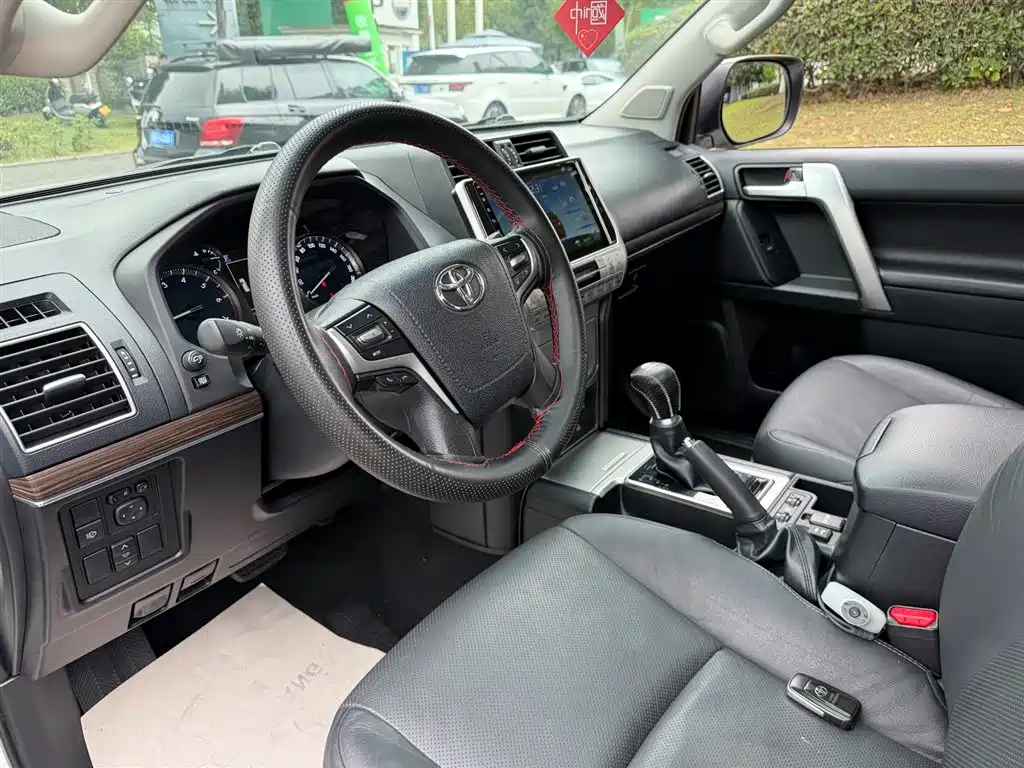Toyota Prado 2018 3.5L Auto TX-L фото 7