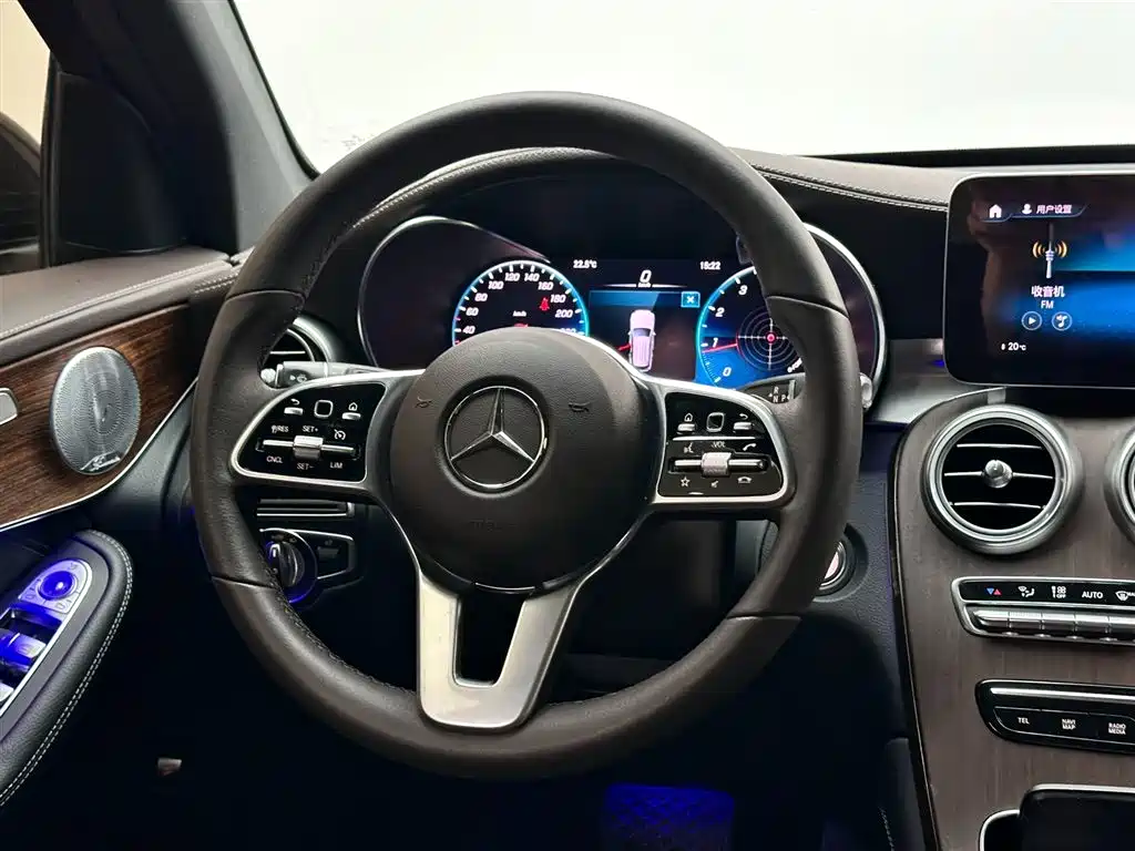 Mercedes-Benz GLC 2020 GLC 300 L 4MATIC Luxury фото 12