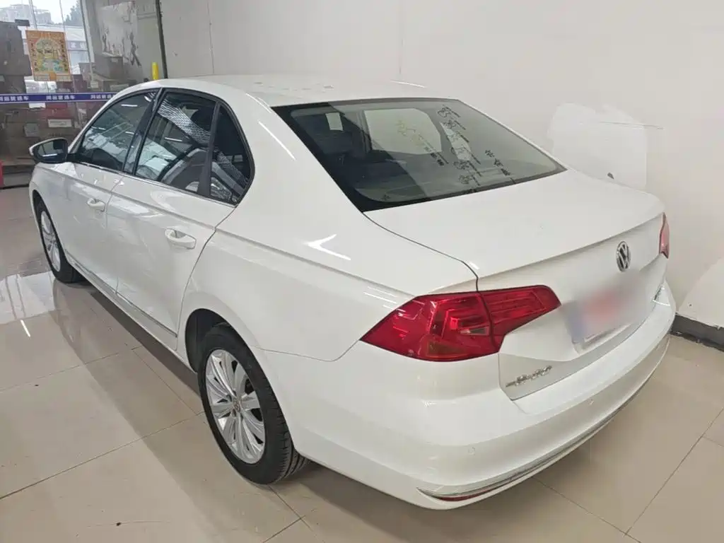 Фото 5 - Volkswagen Bora