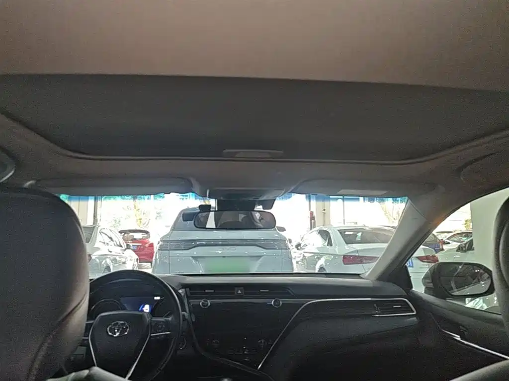 Toyota Camry 2019 2.0G Luxury Edition China VI фото 18