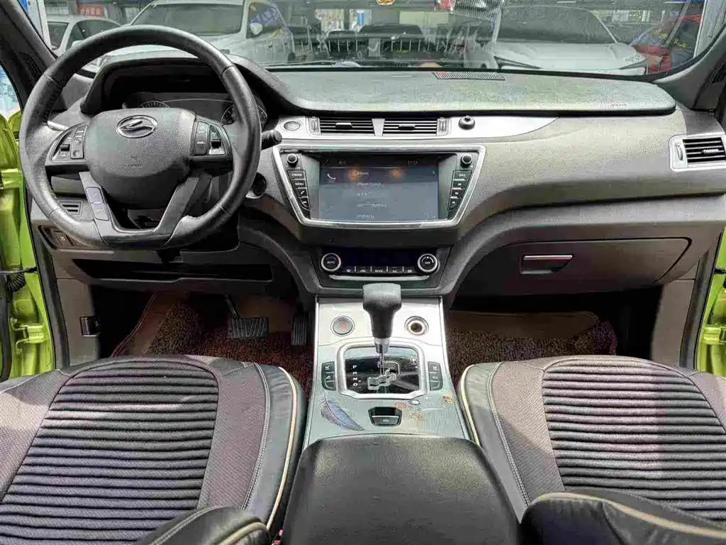 Landwind X7 2016 2016 2.0T Panorama Luxury