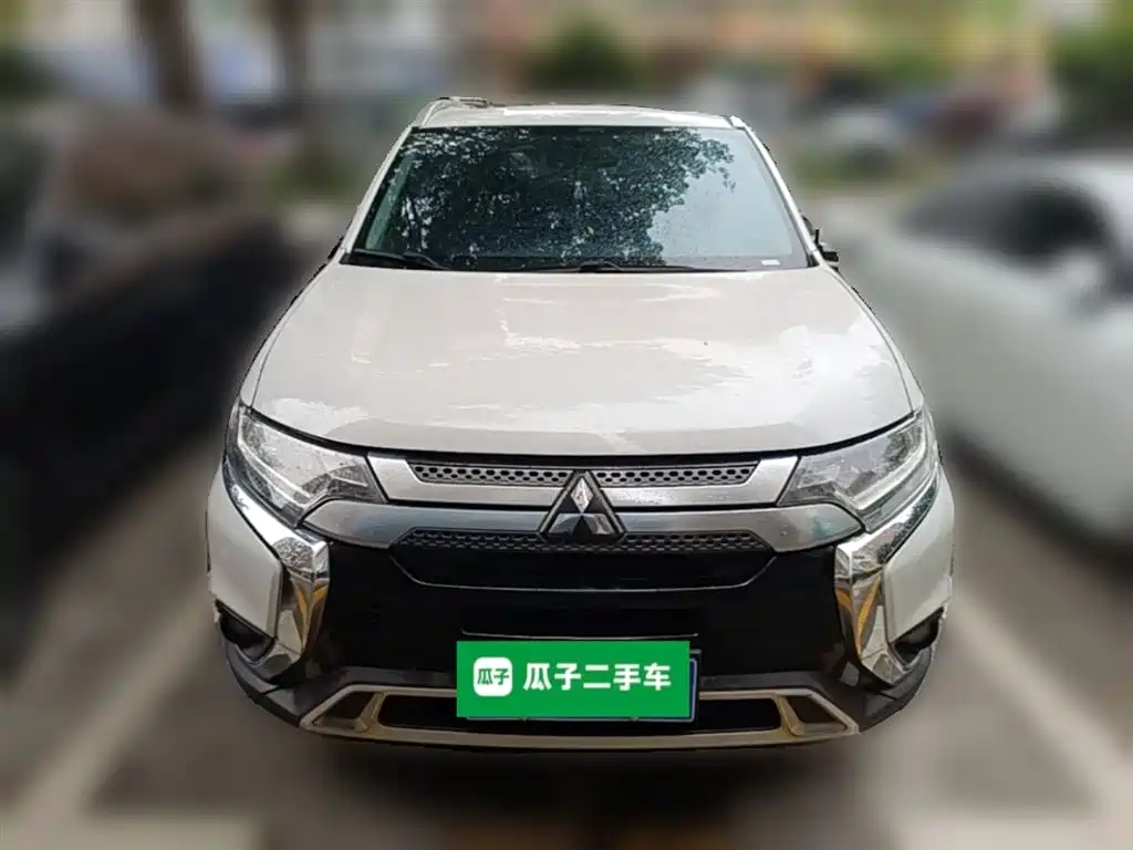 Mitsubishi Outlander 2019 2.0L 2WD Enjoy 5-Seater China VI фото 24