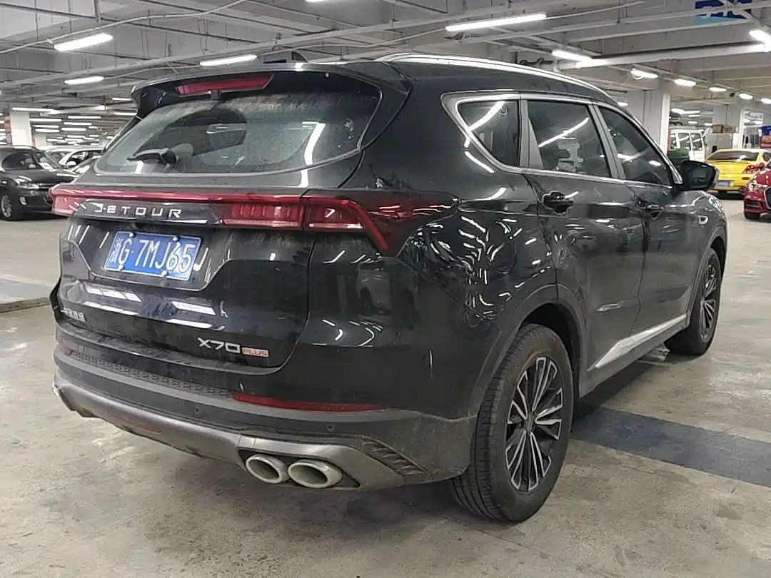 Jetour Jetour X70 PLUS 2023 1.5T DCT Warrior PLUS 5-seater 4
