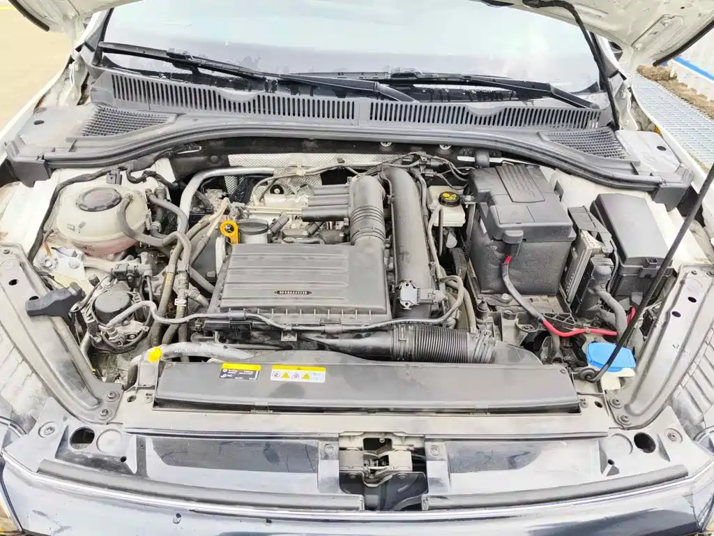 Volkswagen Sagitar, миниатюра 3